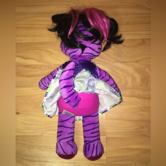 Build A Bear Workshop Teegan Plush 20in - Picture 3 of 8